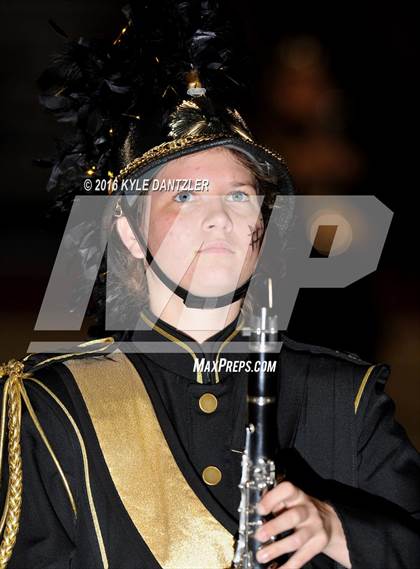Thumbnail 3 in Henrietta vs. S & S Consolidated (3A Division 2 Region 2 bi-district) photogallery.
