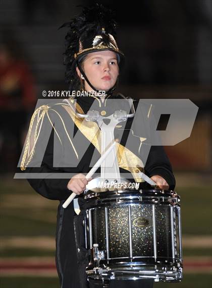 Thumbnail 3 in Henrietta vs. S & S Consolidated (3A Division 2 Region 2 bi-district) photogallery.
