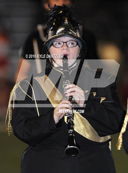 Thumbnail 3 in Henrietta vs. S & S Consolidated (3A Division 2 Region 2 bi-district) photogallery.