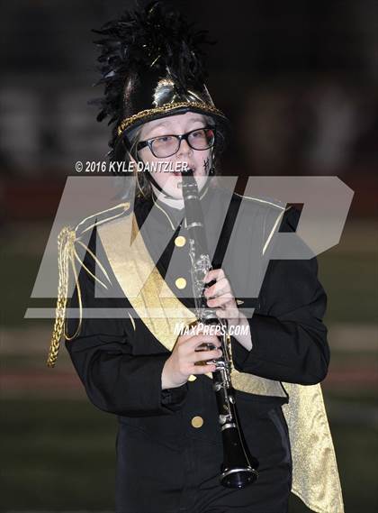 Thumbnail 2 in Henrietta vs. S & S Consolidated (3A Division 2 Region 2 bi-district) photogallery.
