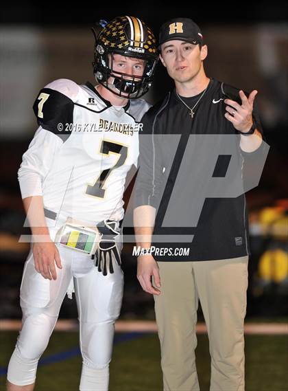 Thumbnail 1 in Henrietta vs. S & S Consolidated (3A Division 2 Region 2 bi-district) photogallery.