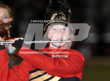 Thumbnail 1 in Henrietta vs. S & S Consolidated (3A Division 2 Region 2 bi-district) photogallery.
