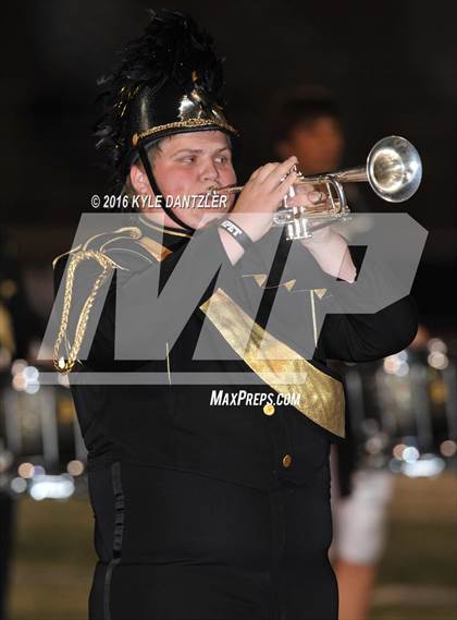 Thumbnail 2 in Henrietta vs. S & S Consolidated (3A Division 2 Region 2 bi-district) photogallery.