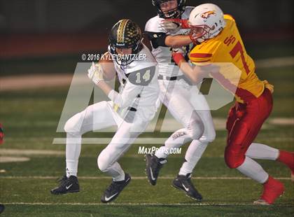 Thumbnail 1 in Henrietta vs. S & S Consolidated (3A Division 2 Region 2 bi-district) photogallery.