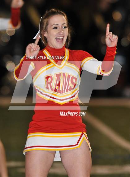 Thumbnail 1 in Henrietta vs. S & S Consolidated (3A Division 2 Region 2 bi-district) photogallery.