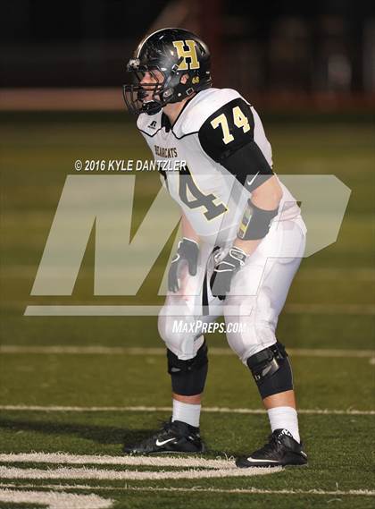 Thumbnail 3 in Henrietta vs. S & S Consolidated (3A Division 2 Region 2 bi-district) photogallery.