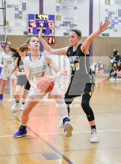 Thumbnail 2 in Inglemoor @ Lake Stevens (WIAA 4A Playoff) photogallery.