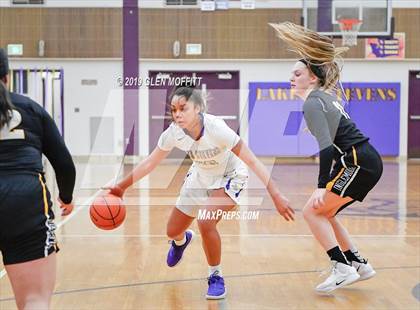 Thumbnail 3 in Inglemoor @ Lake Stevens (WIAA 4A Playoff) photogallery.