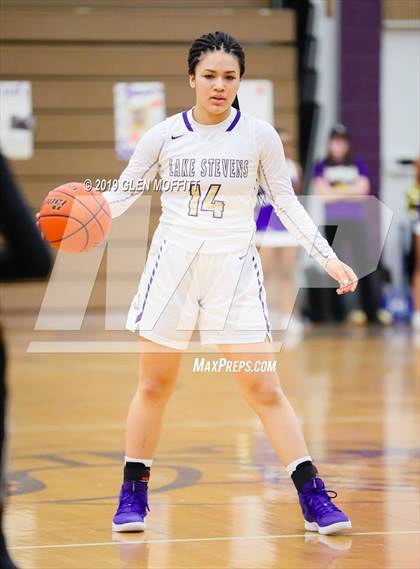 Thumbnail 3 in Inglemoor @ Lake Stevens (WIAA 4A Playoff) photogallery.