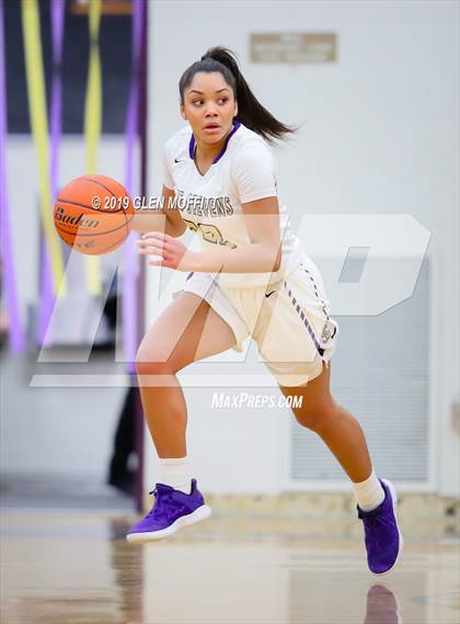Thumbnail 3 in Inglemoor @ Lake Stevens (WIAA 4A Playoff) photogallery.