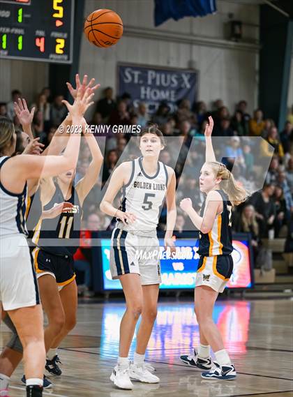 Thumbnail 3 in Marist @ St. Pius X Catholic photogallery.