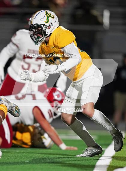 Thumbnail 1 in Little River Academy vs. Diboll (UIL 3A Regional Playoff) photogallery.