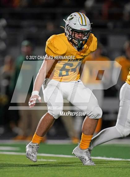 Thumbnail 2 in Little River Academy vs. Diboll (UIL 3A Regional Playoff) photogallery.