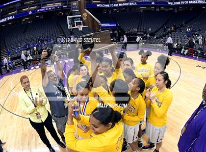 Thumbnail 3 in Northview vs. Oakland Tech (CIF State D4 Final) photogallery.