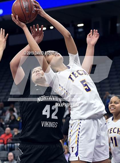 Thumbnail 1 in Northview vs. Oakland Tech (CIF State D4 Final) photogallery.