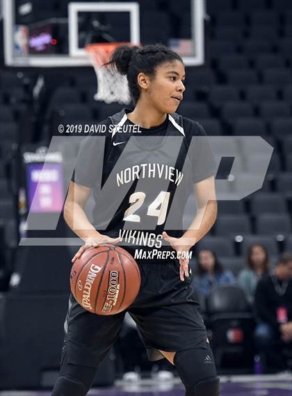 Thumbnail 1 in Northview vs. Oakland Tech (CIF State D4 Final) photogallery.
