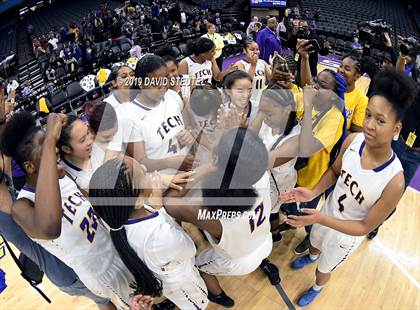 Thumbnail 2 in Northview vs. Oakland Tech (CIF State D4 Final) photogallery.