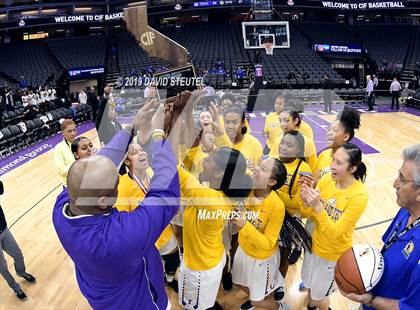 Thumbnail 2 in Northview vs. Oakland Tech (CIF State D4 Final) photogallery.