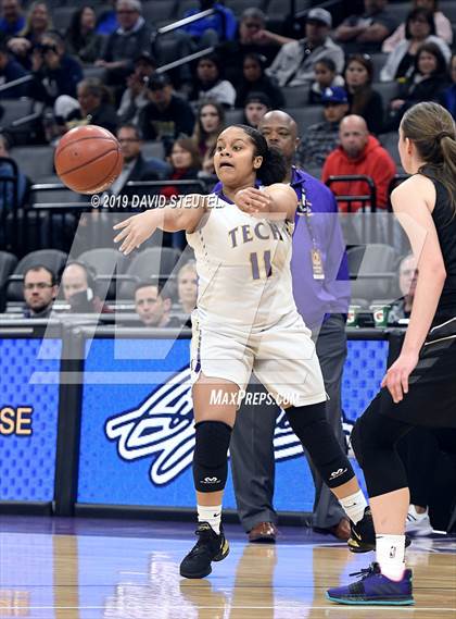 Thumbnail 1 in Northview vs. Oakland Tech (CIF State D4 Final) photogallery.