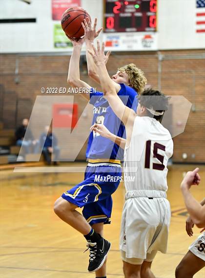 Thumbnail 3 in Sparks vs Lowry (Rail City Classic) photogallery.
