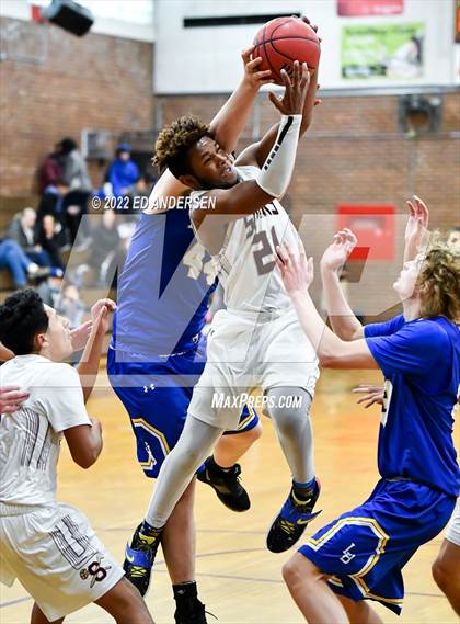 Thumbnail 1 in Sparks vs Lowry (Rail City Classic) photogallery.
