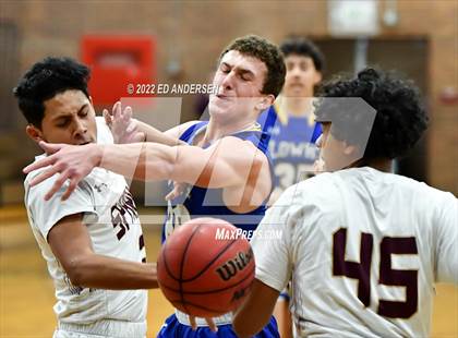 Thumbnail 2 in Sparks vs Lowry (Rail City Classic) photogallery.