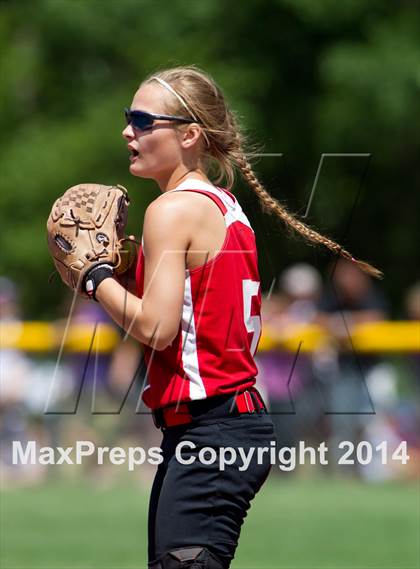 Thumbnail 2 in Fort Ann vs. Heuvelton Central (NYSPHSAA Class D Final) photogallery.