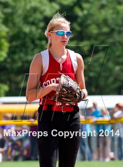Thumbnail 2 in Fort Ann vs. Heuvelton Central (NYSPHSAA Class D Final) photogallery.