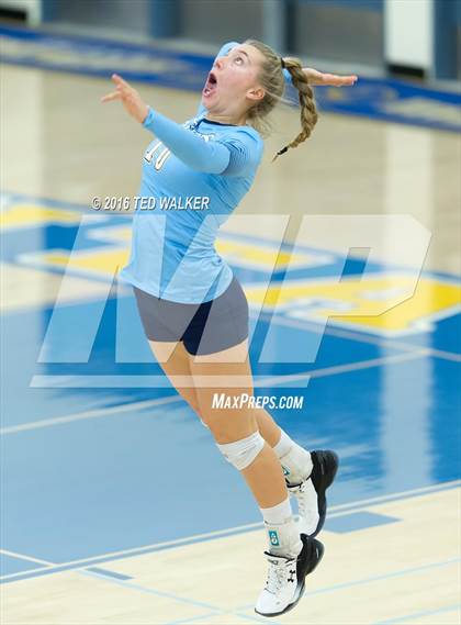 Thumbnail 1 in St. Ignatius vs. Notre Dame (CIF CCS Playoffs) photogallery.
