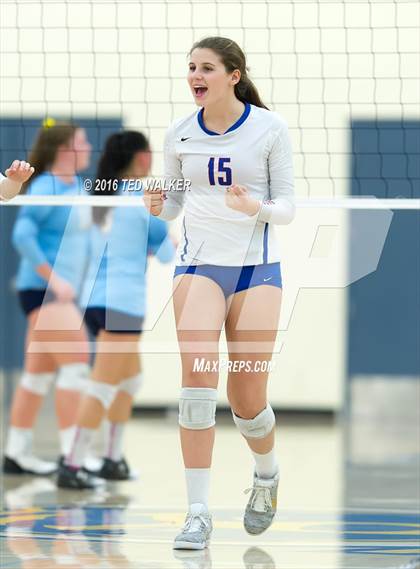 Thumbnail 3 in St. Ignatius vs. Notre Dame (CIF CCS Playoffs) photogallery.