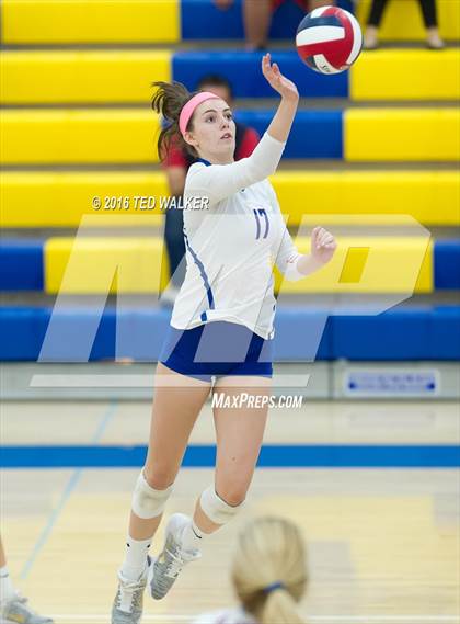 Thumbnail 2 in St. Ignatius vs. Notre Dame (CIF CCS Playoffs) photogallery.