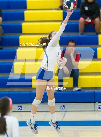 Thumbnail 3 in St. Ignatius vs. Notre Dame (CIF CCS Playoffs) photogallery.