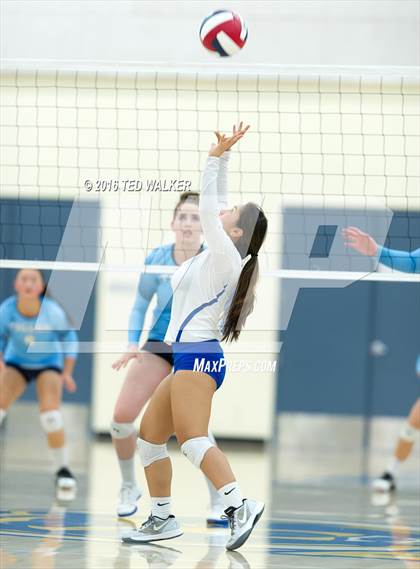 Thumbnail 3 in St. Ignatius vs. Notre Dame (CIF CCS Playoffs) photogallery.