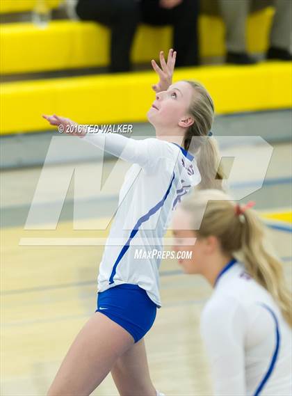 Thumbnail 1 in St. Ignatius vs. Notre Dame (CIF CCS Playoffs) photogallery.