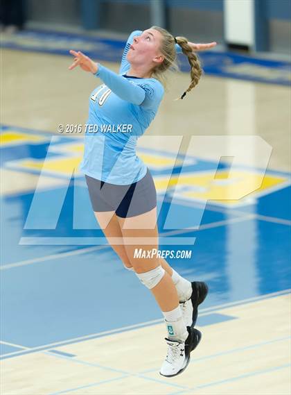 Thumbnail 3 in St. Ignatius vs. Notre Dame (CIF CCS Playoffs) photogallery.