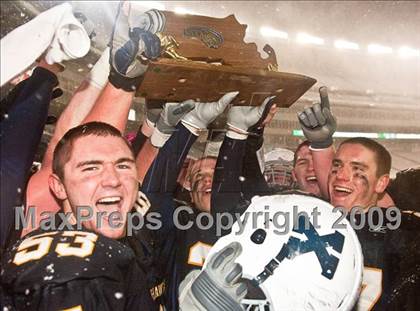 Thumbnail 1 in Xaverian vs. Everett (MIAA Division I East Final) photogallery.