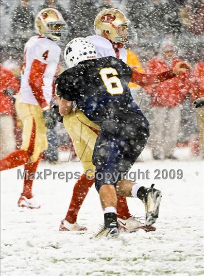 Thumbnail 2 in Xaverian vs. Everett (MIAA Division I East Final) photogallery.