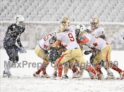 Thumbnail 1 in Xaverian vs. Everett (MIAA Division I East Final) photogallery.