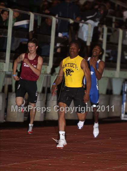 Thumbnail 2 in Woody Wilson Invitational (Boys Track Events) photogallery.