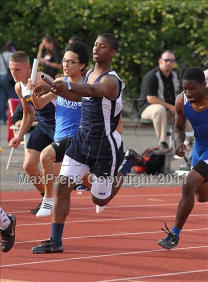 Thumbnail 1 in Woody Wilson Invitational (Boys Track Events) photogallery.