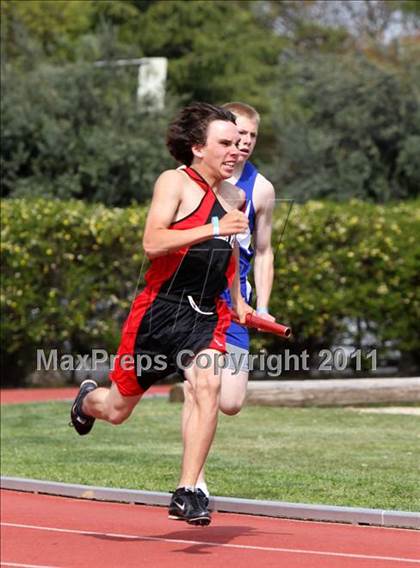 Thumbnail 2 in Woody Wilson Invitational (Boys Track Events) photogallery.