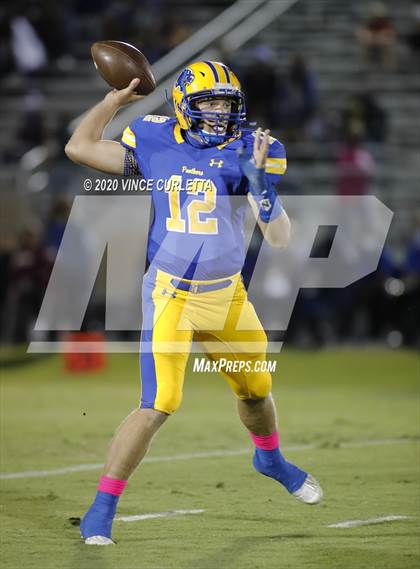 Thumbnail 1 in Luling @ Blanco photogallery.