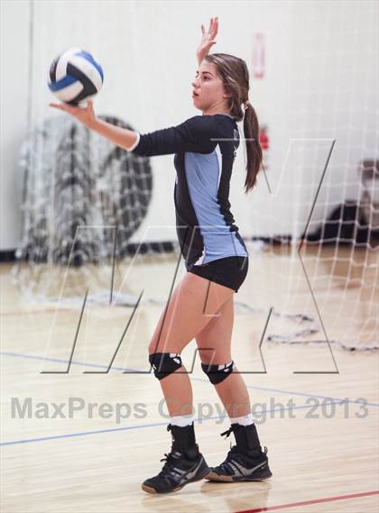 Thumbnail 2 in Desert Ridge vs. Veritas Prep (Nike Tournament of Champions) photogallery.