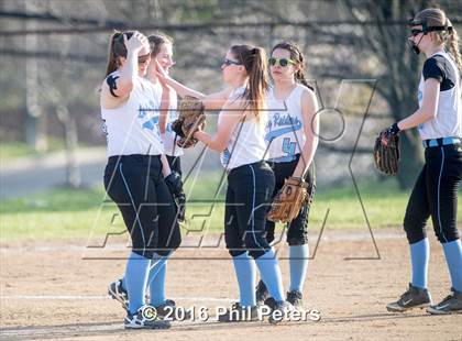 Thumbnail 3 in Gwynn Park vs. Eleanor Roosevelt photogallery.