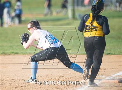 Thumbnail 2 in Gwynn Park vs. Eleanor Roosevelt photogallery.