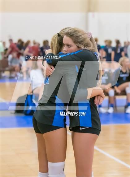 Thumbnail 1 in Paintsville vs. Hixson (Rocky Top Classic) photogallery.