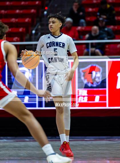Thumbnail 2 in American Fork vs. Corner Canyon (UHSAA 6A Quarterfinal) photogallery.