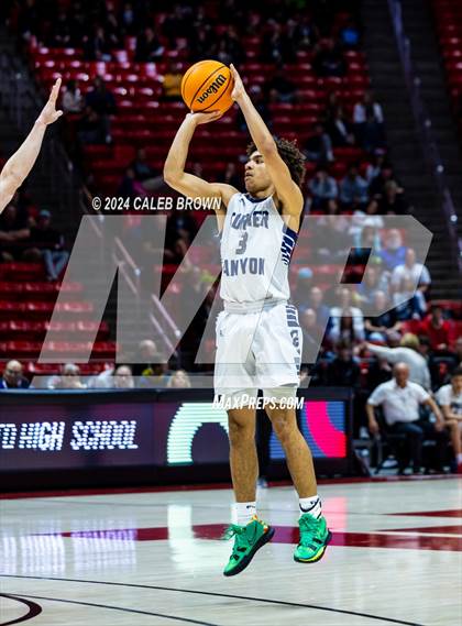 Thumbnail 2 in American Fork vs. Corner Canyon (UHSAA 6A Quarterfinal) photogallery.