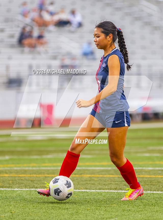 photo-9-in-the-hardin-jefferson-vs-vidor-uil-soccer-4a-regions-3-4