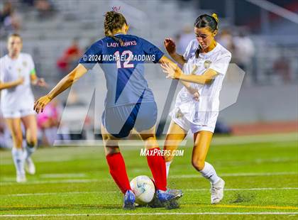 Thumbnail 3 in Hardin-Jefferson vs. Vidor (UIL Soccer 4A Regions 3 & 4 Regional Quarters) photogallery.